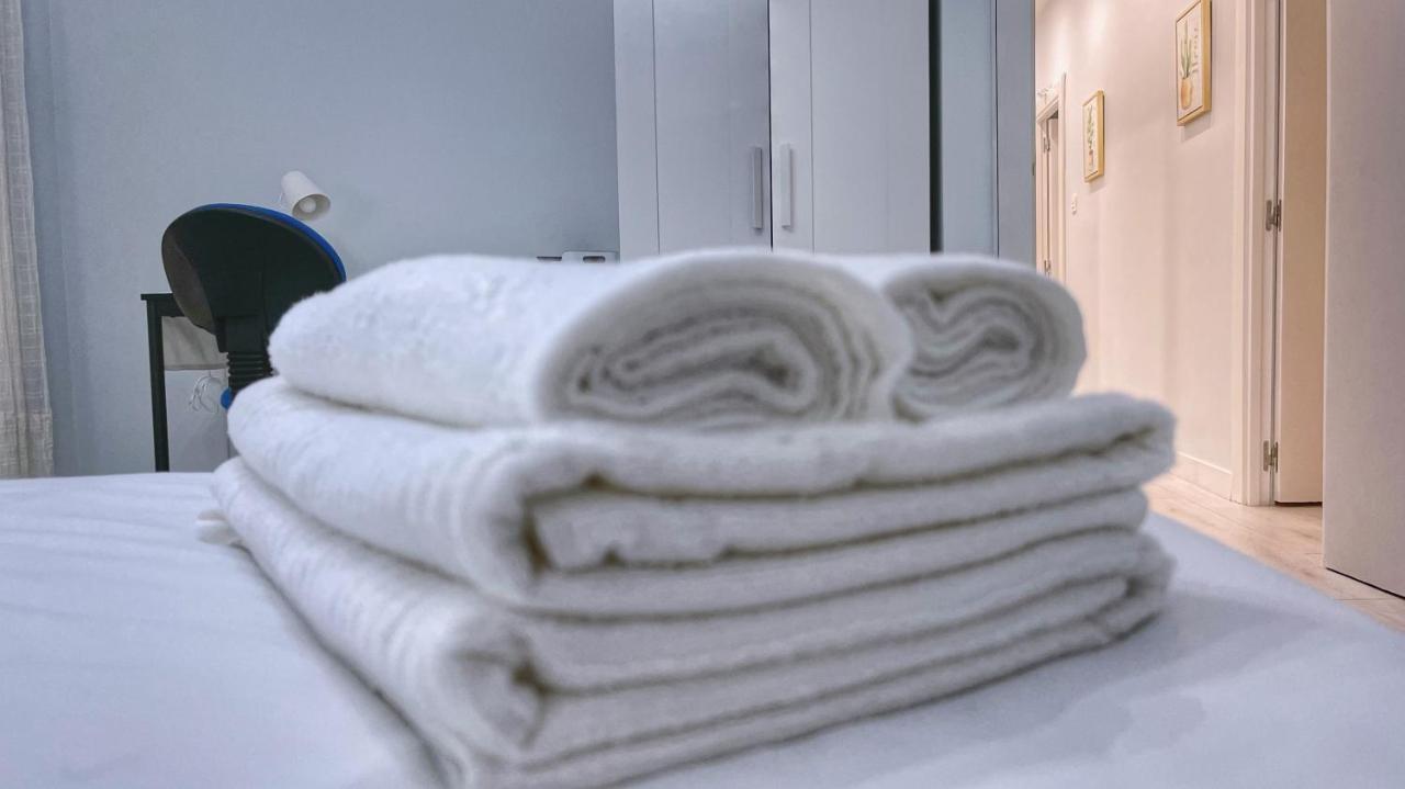 Vt Flat Reformado Con Escritorio De Trabajo Y Wifi Apartman Bilbao Kültér fotó